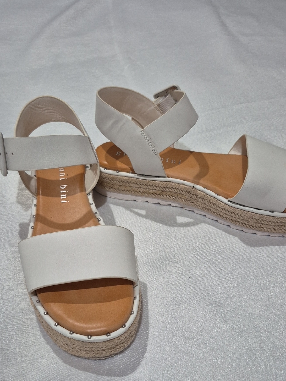 gianni Bini  White Espadrille Platform Ankle-Strap Sandals Size 9.5.